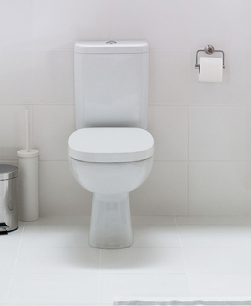 Farli Close Coupled Toilet & Soft Close Seat - Short Projection - 625mm