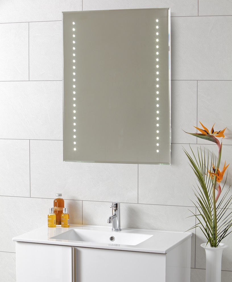 Moto LED Mirror 600 x 800