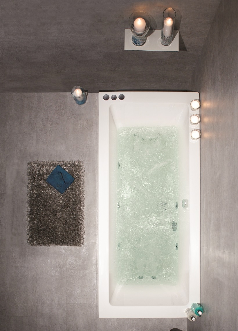 Duo 1700x700 Double Ended 12 Jet Whirlpool Bath - Extra Deep